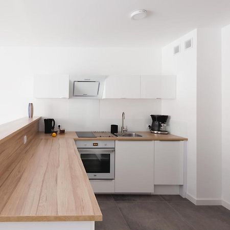 Raval Apartments - Light Blue Ревал Екстериор снимка